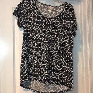 LuLaRoe Classic T